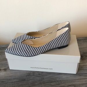 Brand new Marc Fisher Flats